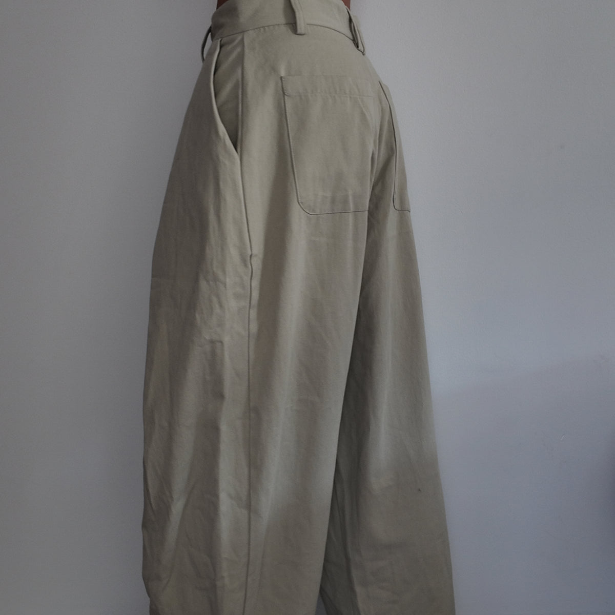 Pantalón Khaki Pinzas